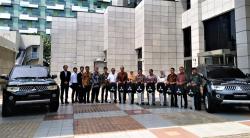 Transfer Teknologi ke Siswa SMK, Mitsubishi Donasikan 9 Mobil