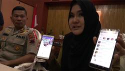Akun Facebook Bupati Kendal Dibajak, Pelaku Minta Uang Rp10 Juta