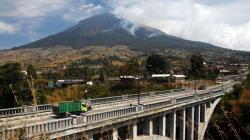 Cuaca Buruk, Jalur Pendakian Gunung Sindoro dan Sumbing Ditutup Sementara<