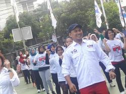 Caleg Perindo Senam Bersama Warga Kemanggisan Demi Indonesia Sehat
