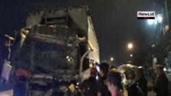Video Kecelakaan Truk Susu Versus Truk Batu Bara di Semarang