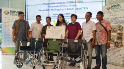 MNC Peduli Berikan Bantuan Kursi Roda dan Kaki Palsu kepada Buruh Tani