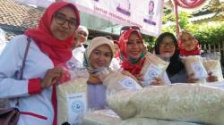 Bazar Nasional Perindo, Ratusan Warga Majalengka Dapat Beras Murah