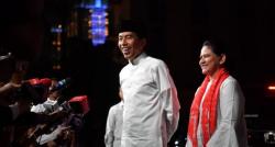 Dampingi Suami di Debat Pilpres, Iriana Jokowi Cantik dengan Scarf