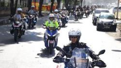 Ciptakan Rasa Aman, Kapolda Sulut Patroli Keliling Manado Pakai Motor<