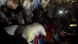 Klaim Menang 62 Persen, Prabowo Sujud Syukur