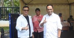 Gunakan Hak Suara, Menhub dan Menpora Kompak Acungkan Jari Telunjuk