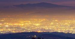 Indahnya Bandung dari Puncak Bukit Moko, Spot Terbaik Lihat Sunset