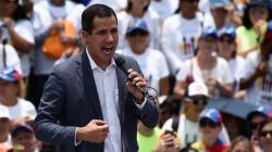 Presiden Venezuela Hadapi Kudeta dari Oposisi dan Tentara Pembelot