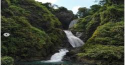Curug Jaga Pati, Air Terjun Eksotis Berundak yang Sembunyi di Garut