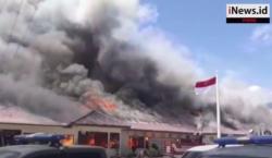 Diduga Korsleting Listrik, Mapolres Lampung Selatan Terbakar