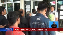 Demi Tiket Mudik Gratis, Warga Antre di Kantor Sudin Perhubungan Jakbar