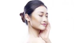 Ingin Miliki Riasan Flawless dan Segar saat Puasa, Ini Tips dari Pakar
