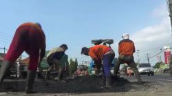 Jelang Mudik Lebaran, Perbaikan Jalan Tambal Sulam Wilayah Kendal Dikebut