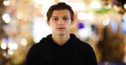 Tom Holland Akui Gagap Teknologi dan Media Sosial