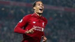 Virgil van Dijk Dinobatkan Jadi Pemain Terbaik Premier League