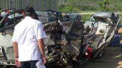 Minibus Travel Hantam Truk dari Belakang di Tol Batang, 1 Tewas dan 2 Kritis