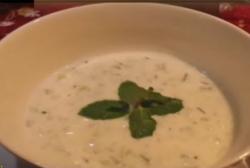 Lezatnya Berbuka Puasa ala Timur Tengah Sekaligus Berzakat di Resto Hotel Cikarang