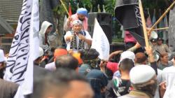 Tuntut Diskualifikasi Jokowi-Ma'ruf, Massa Ancam Duduki KPU Sumut hingga Lebaran