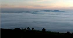 Wisata Alternatif di Kalsel, Lihat Samudera Awan di Puncak Tahura Banjar