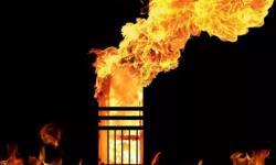 Massa Rusak dan Bakar Mapolsek Wagete di Papua