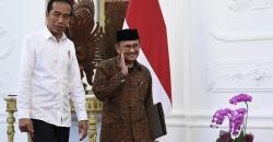 Datang ke Istana, Habibie Ucapkan Selamat ke Jokowi
