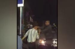 Video Satpam Gagalkan 2 Pembobol ATM Rp20 Juta di Probolinggo