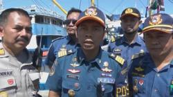 Kendala Cuaca Buruk, Pemudik ke Pulau Bawean Tertahan di Pelabuhan Gresik