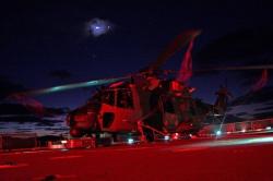 Pilot Helikopter Australia Diserang Laser saat Lintasi Laut China Selatan
