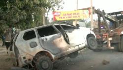 Avanza Tabrak 2 Motor Pemudik akibat Pecah Ban di Subang, 4 Tewas Terpanggang