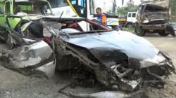 Mobil Mazda Masuk Parit dan Tabrak Pohon di Jalan Tol Purbaleunyi, Sopir Tewas