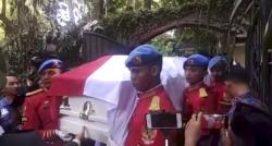 Video Lantunan Doa Iringi Jenazah Ani Yudhoyono di Pendopo Cikeas