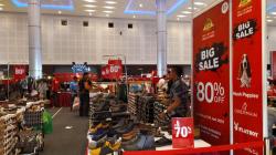 Hari Raya Idul Fitri 1440, Masyarakat Surabaya Serbu Pameran Cuci Gudang