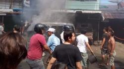 Bikin Panik, Minibus Terbakar di Jalan Porsea Tobasa Sumut