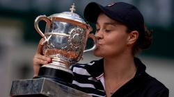 Sempat Beralih Main Kriket, Barty Kini Juara Prancis Terbuka 2019