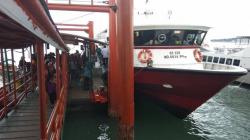 H+4 Lebaran, Penumpang Padati Pelabuhan SBP Tanjungpinang Kepri