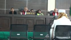 Habib Bahar Sebut Kasus Penganiayaan Sopir Taksi Online Ditunggangi Oknum<