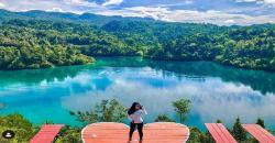 Indahnya Teluk Sarawandori Papua, Warna Airnya Unik Terlihat Berlapis-lapis