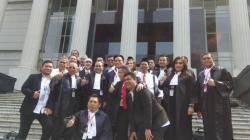 Di Sela Sidang MK, Tim Kuasa Hukum 01 Ucapkan Selamat Ulang Tahun untuk Jokowi