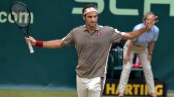 Taklukkan Bautista, Federer ke Semifinal Halle Terbuka untuk Ke-15 Kali