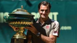 Raih Gelar ke-10 Halle Terbuka, Roger Federer: Saya Tak Percaya