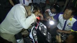 Pria di Ponorogo Tewas di Atas Motor, Polisi Temukan 2 Botol Miras Jenis Arak