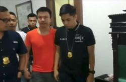Video Mantan Suami Denada Terjerat Narkoba