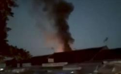Video Puluhan Lapak Pakaian di Pasar Manis Ciamis Terbakar