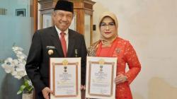 Wali Kota Yogyakarta dan Istri Terima Penghargaan SP dan SWK dari Presiden
