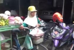 Video Tukang Sayur Naik Haji setelah Menabung 8 Tahun