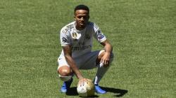 Diperkenalkan Secara Resmi oleh Madrid, Eder Militao: Saya Ingin Buat Sejarah