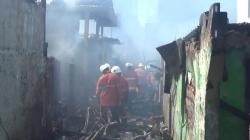 Risma Siapkan Rusun di Penjaringan untuk Korban Kebakaran Margorukun
