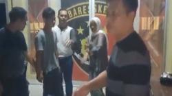 Diantar Keluarga, Pelaku yang Bakar Pacar di Musi Banyuasin Menyerahkan Diri