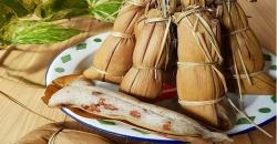 Cicipi Kupat Lepet, Kuliner Tradisional yang Mirip Ketupat Terbuat dari Ketan